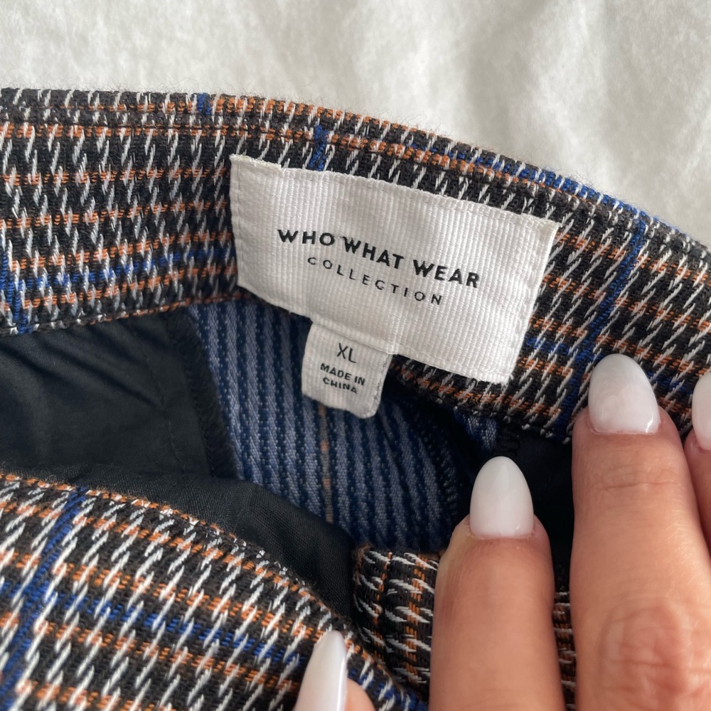 Who What Wear Checkered Pants - Picture 4 of 5